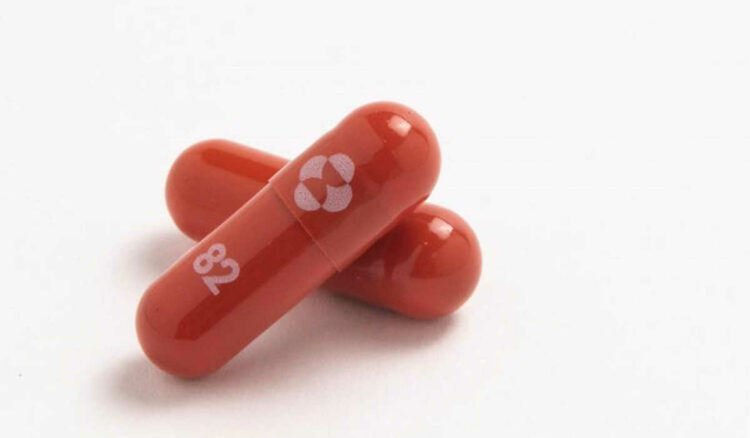 Pillola anti covid Merck in arrivo in Italia: come funziona, bugiardino