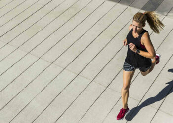 Quanto bisogna correre per dimagrire? Ecco il trucco