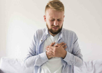 Reflusso gastroesofageo, sintomi e cibi veleno