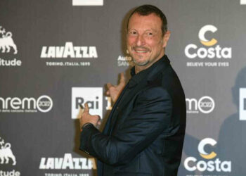 Sanremo 2022, Amadeus: Ciuri mi ha detto, cornutazzo, ma davvero credevi che ti avrei lasciato solo?