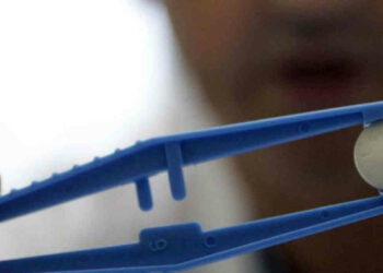 Sclerosi multipla, nuovo farmaco blocca malattia