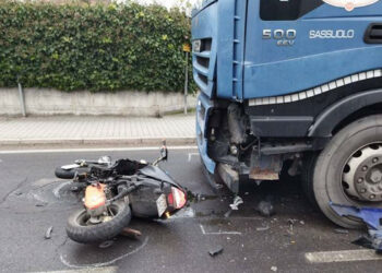 Scooter contro camion: Giuliano Napoli, 16 anni, muore