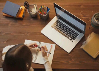 Scuola Sicilia, Orlando: Regione rinvii la riapertura e istituisca la Dad a tutela della salute