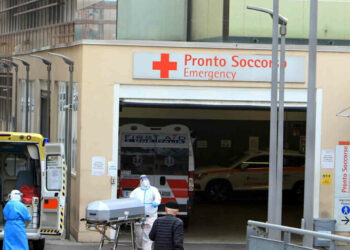 Sono 3.328 i nuovi casi di Covid19 registrati a fronte di 21.906 tamponi processati in Sicilia. Il tasso di positività sale al 15,1%