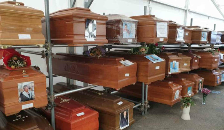 Bare insepolte a Palermo, Orlando chiede di essere ascoltato da Procura