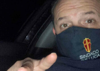 Super green pass, file alle biglietterie Stretto di Messina: sindaco pronto a bloccare tutto