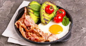 Dieta Chetogenica: benefici e menù per un piano alimentare efficace