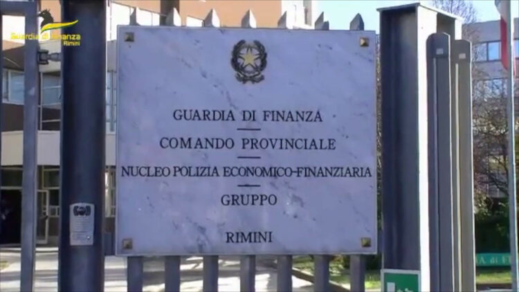 Truffa da 440 mln per intascare i fondi Covid, 78 indagati