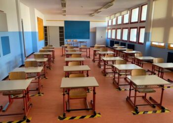 Covid, in Sicilia la scuola riapre il 10 gennaio