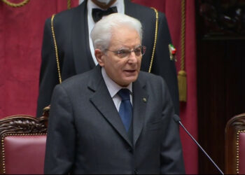 Mattarella presta giuramento a Montecitorio