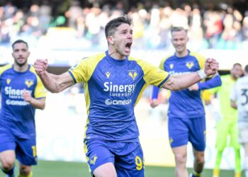 Tripletta di Simeone, Verona batte Venezia 3-1
