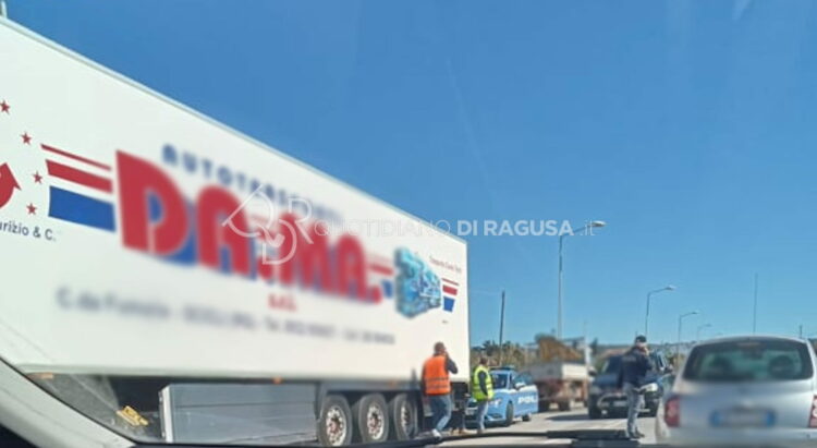 Blocco autotrasporto Ragusa: commenti ed iniziative di Nello Dipasquale e Nino Minardo