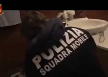Caltanissetta, furti in casa, scuole e chiese: 7 persone arrestate VIDEO