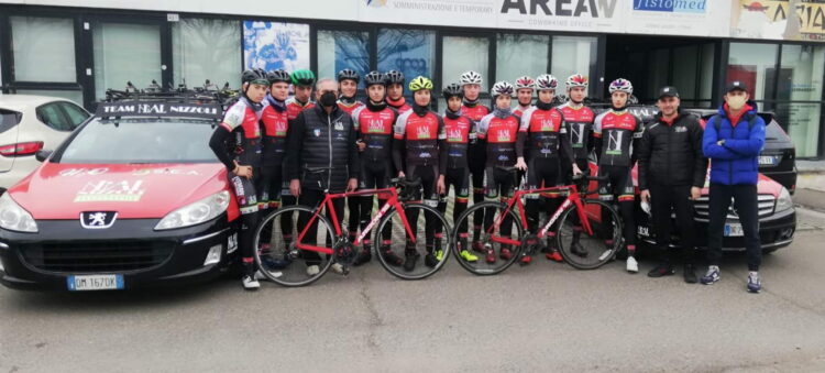Ciclismo Monterosso Almo, allenamenti per il Gsd Almo 1966 in Emilia Romagna