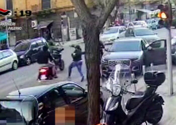 Rapine a Palermo, cinque arresti dei carabinieri
