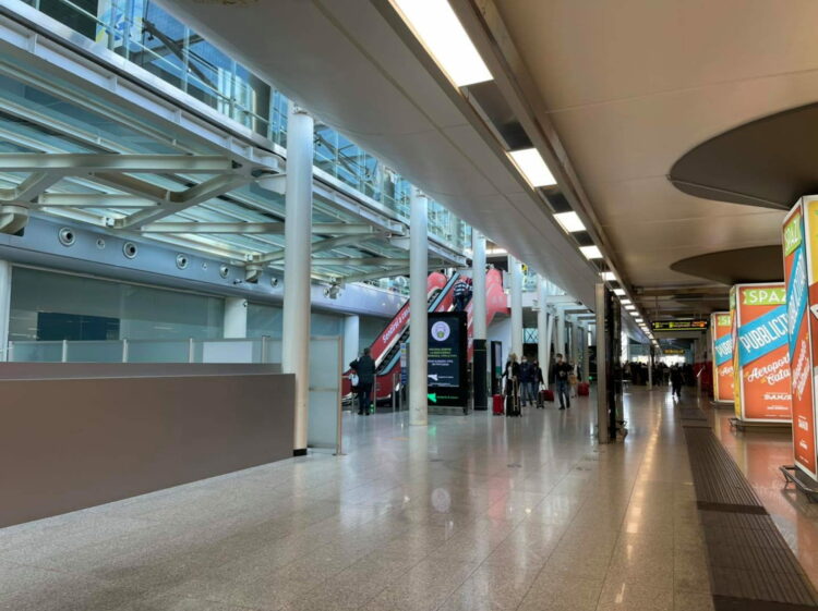 Eruzione Etna, chiuso aeroporto di Catania: info sui voli