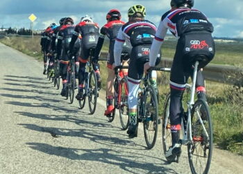 I ciclisti del Gsd Almo 1966 a Reggio Emilia