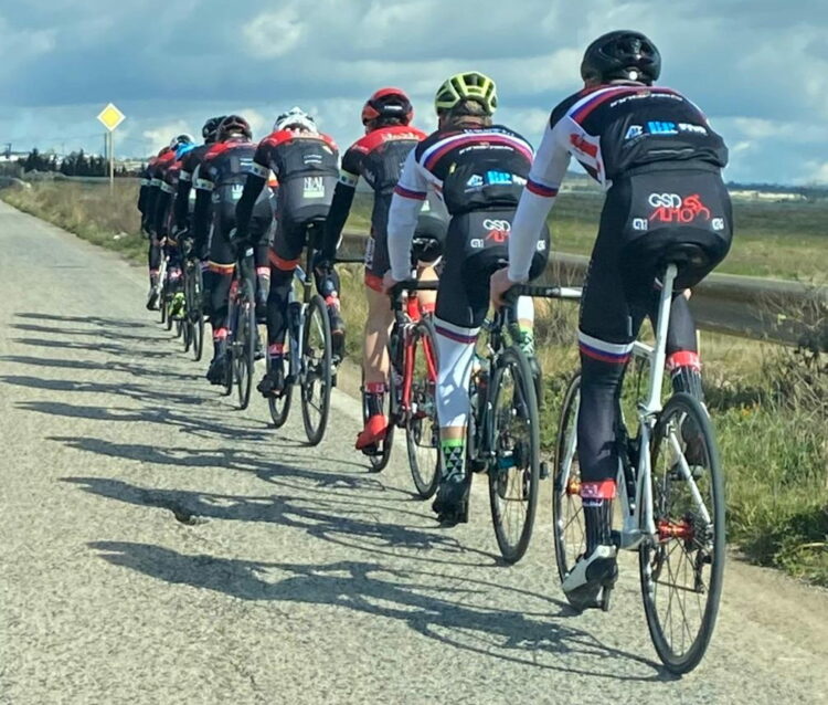 I ciclisti del Gsd Almo 1966 a Reggio Emilia