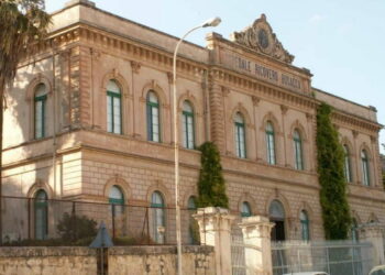 Scicli: muore in casa e il fratello lo porta al Pte