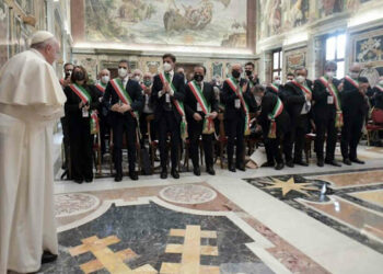 Il sindaco di Ragusa a Roma all’udienza di Papa Francesco con l’ANCI