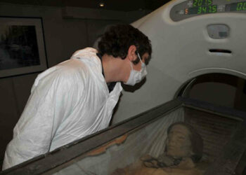 Le mummie di Palermo raccontano la vita dei bambini vissuti nell'800