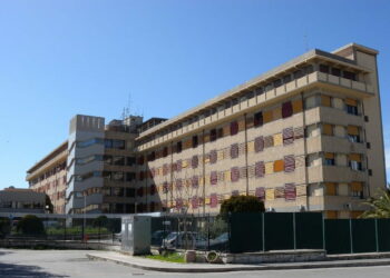 Modica, ex poliziotto trovato morto in casa: disposta autopsia