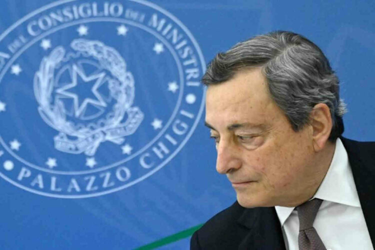 Nuovo decreto e nuove misure: via restrizioni per vaccinati e green pass illimitato