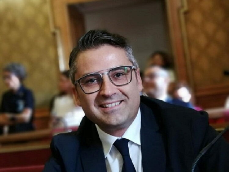 Ragusa, Firrincieli M5 “al Comune consumi elettrici esosi”, il sindaco Cassì precisa