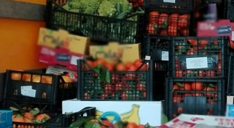 Ragusa, protesta giusta ma danni incalcolabili: merce avariata