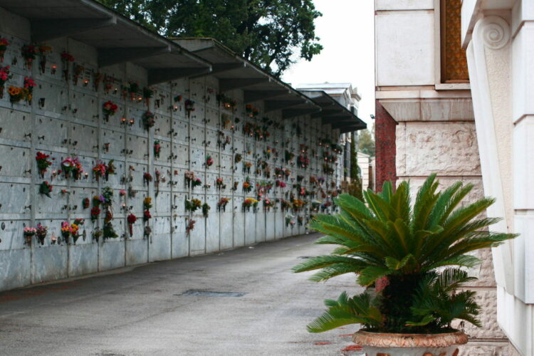 Riprende servizio accompagnamento nei cimiteri di Ragusa Superiore e Ibla