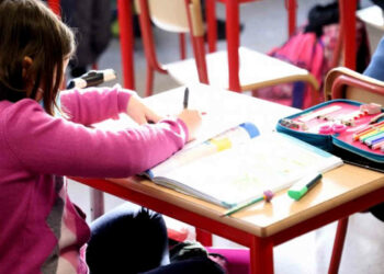 Scuola e quarantena, nuove regole Dad: da lunedì in classe