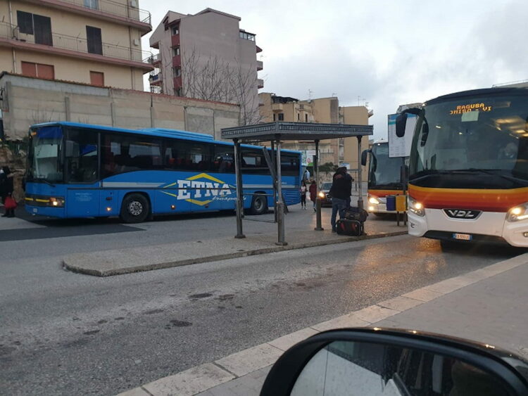 Ragusa Territorio lamenta degrado stazione bus di via Zama FOTO