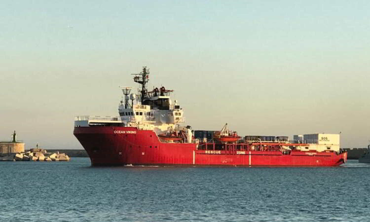 Ocean Viking salva 94 migranti in difficolta
