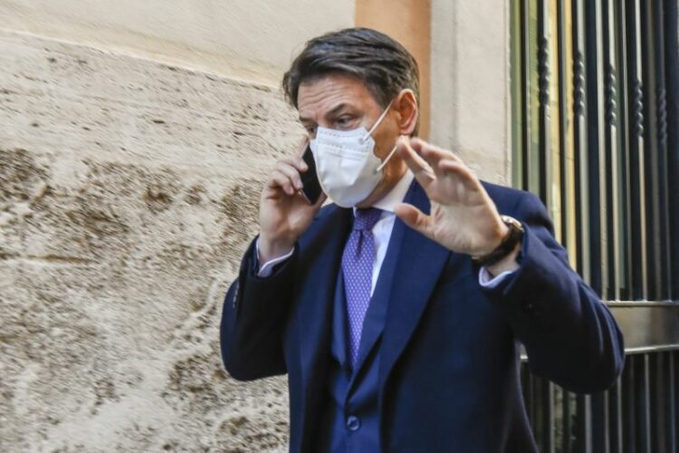 M5s, Conte “Mi sottoporrò a una nuova votazione”