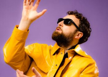 Dargen D’Amico, arriva il nuovo album “Nei sogni nessuno è monogamo”