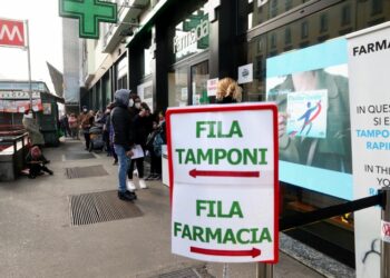 Covid, 28.900 nuovi casi e 129 decessi nelle ultime 24 ore