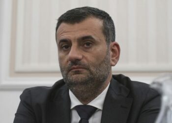 Ucraina, Decaro: “Le istituzioni facciano squadra come contro il Covid”