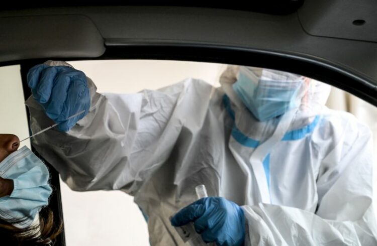 Covid Italia, 60.415 nuovi casi e 93 decessi