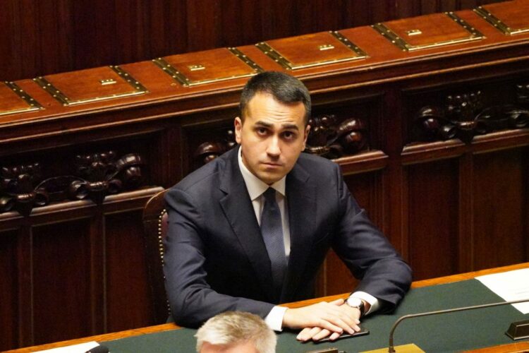 Di Maio “Le sanzioni unico strumento pacifico contro la guerra”