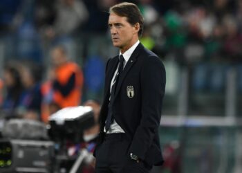 Mancini “Rialzare la testa e lavorare per il futuro”