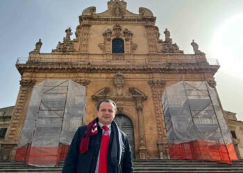 Cateno de Luca a Modica: ma il caffè Nino Minardo non me lo ha potuto offrire