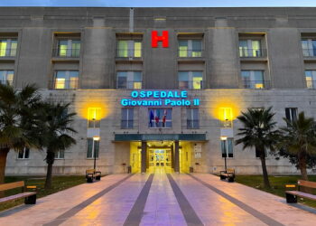 Covid Ragusa, positivi in calo ma morti in aumento: deceduto un uomo di Pozzallo