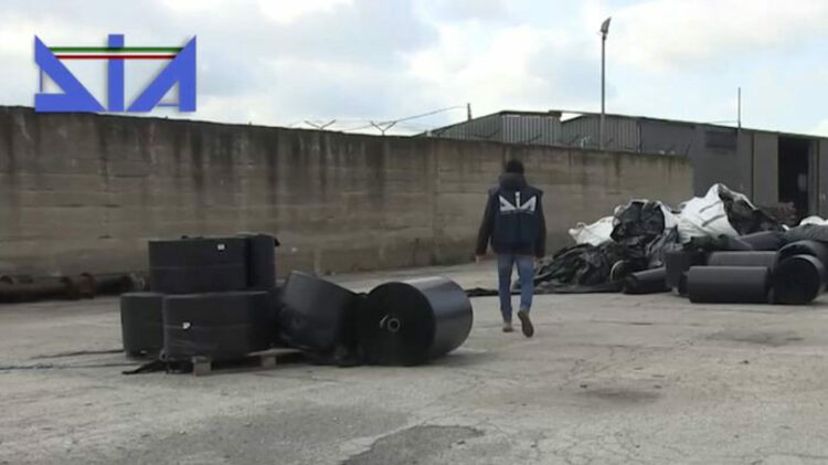 Dia confisca 5 milioni al "re della plastica" di Vittoria