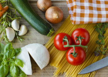 Dieta ipolipidica per dimagrire e abbassare il colesterolo alto: menù