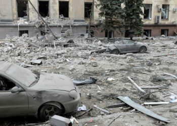 Guerra Ucraina, sindaco Kharkiv: Russia attacca anche con bomba termobarica