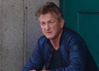 Guerra ucraina Russia, Sean Penn su Zelensky: è stato un momento incredibile
