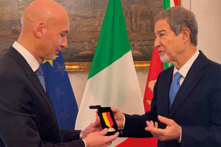 Medaglia d'oro al Valore Civile all'astronauta Parmitano
