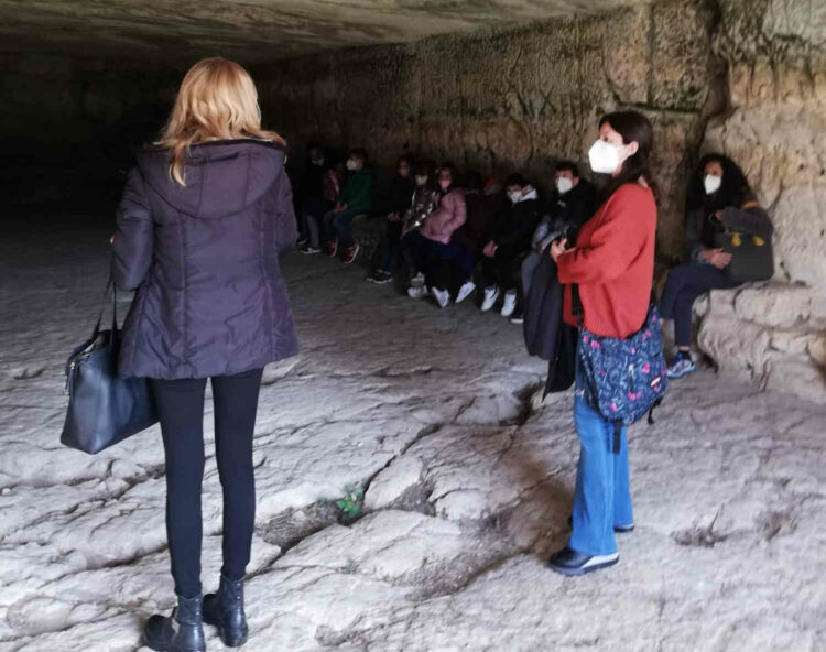 Modica, gli alunni modicani alla scoperta di Cava Ispica