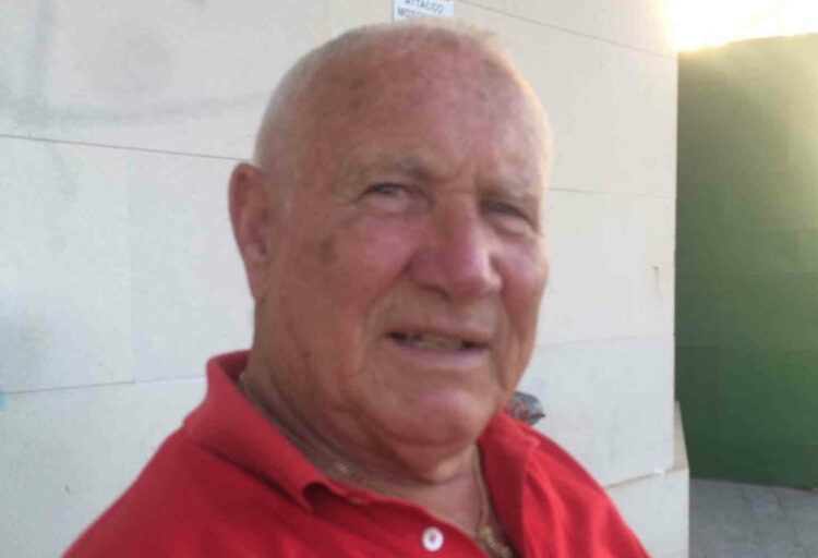 Modica, intitolare la rotatoria “Solaria” a Enzo Carpentieri