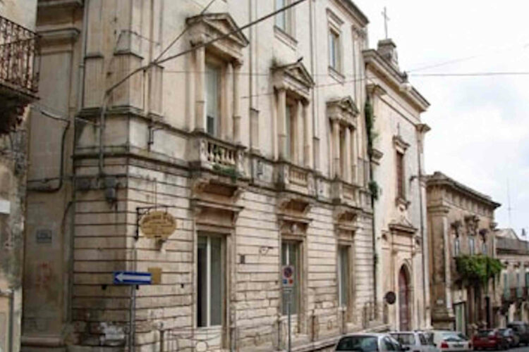 Modica, si discute ubicazione casa di comunità